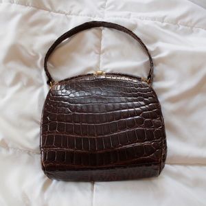 Vintage Bellestone Brown Leather Purse w/ Gold